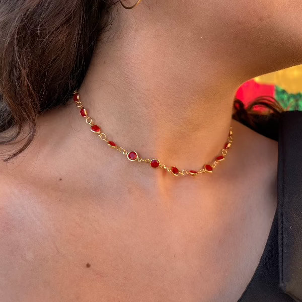 Choker Ruby: Elegância, charme e sofisticação